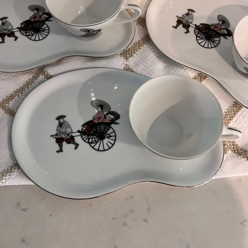 Arita Snack plates and tea cup Pattern name Rikisha Set of 5 Vintage